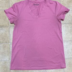 Rustic Ridge Women's V-Neck Short Sleeve Tee - Mauve Size S